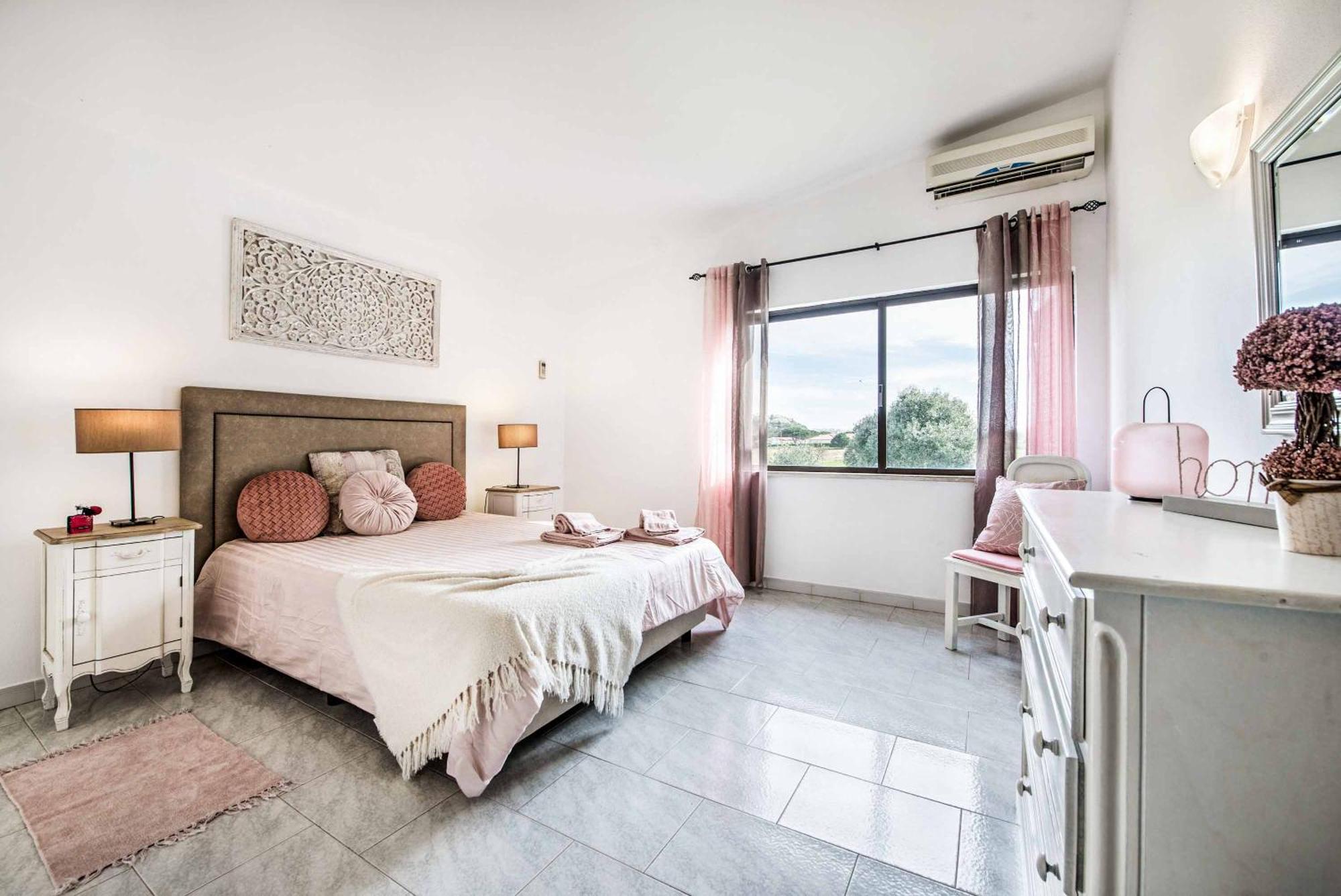 Gira Villa Albufeira