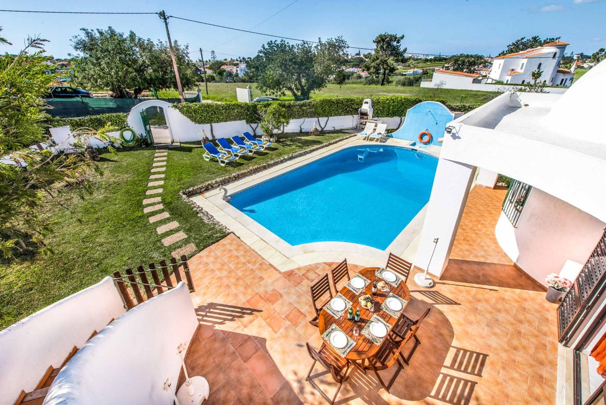 Gira Villa Albufeira